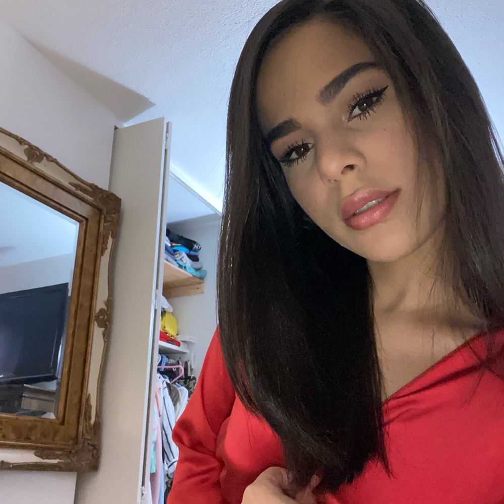 Meet your Posher, Mariana